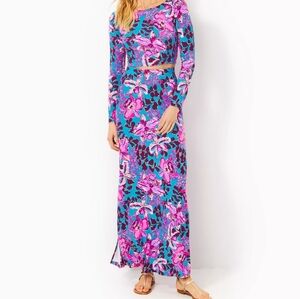 NWT nessi maxi set size small!